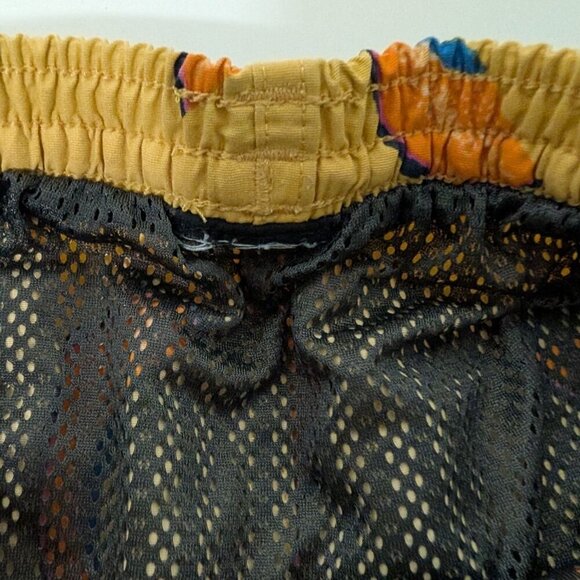 Patagonia Melon Printed 6” Baggies Mens Size XS Yellow Mesh Lined Swim Trunks - Picture 5 of 12